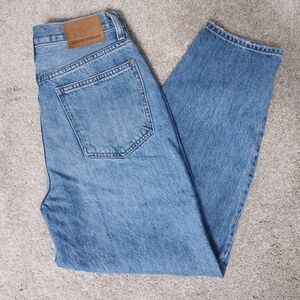 Denim Forum Gia High Rise Carrot Jeans 26L